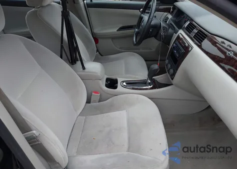 2013 Chevrolet Impala Ls z USA, uszkodzony, nr VIN 2G1WF5E31D1227712